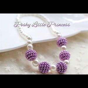 Girls Princess Fashion Pearl Necklace ~ Lilac